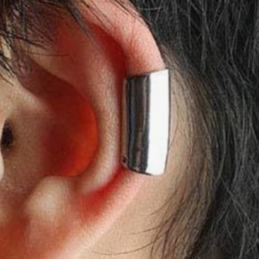 ear cuff - Picture 1 of 3